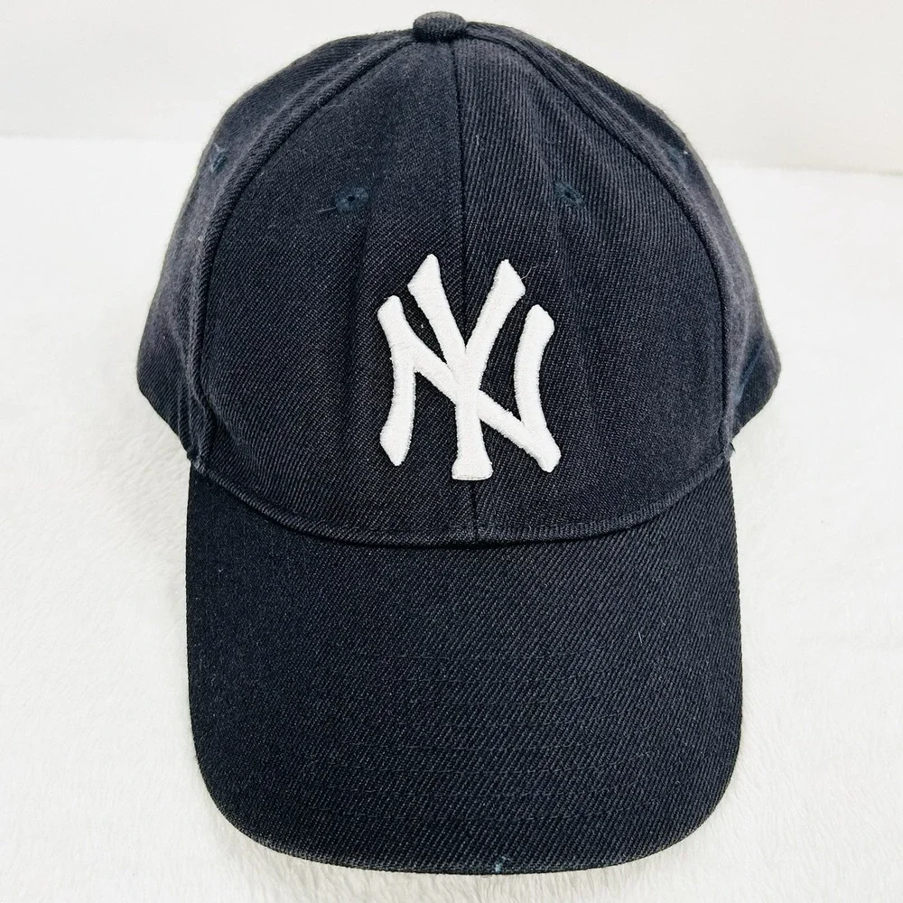 Nike New York‎ Yankees Team Logo Hat Cap Adjustable Strapback Blue MLB Baseball